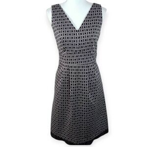 WD.NY BLACK & WHITE FIT & FLAIR DRESS SZ.6 EUC.